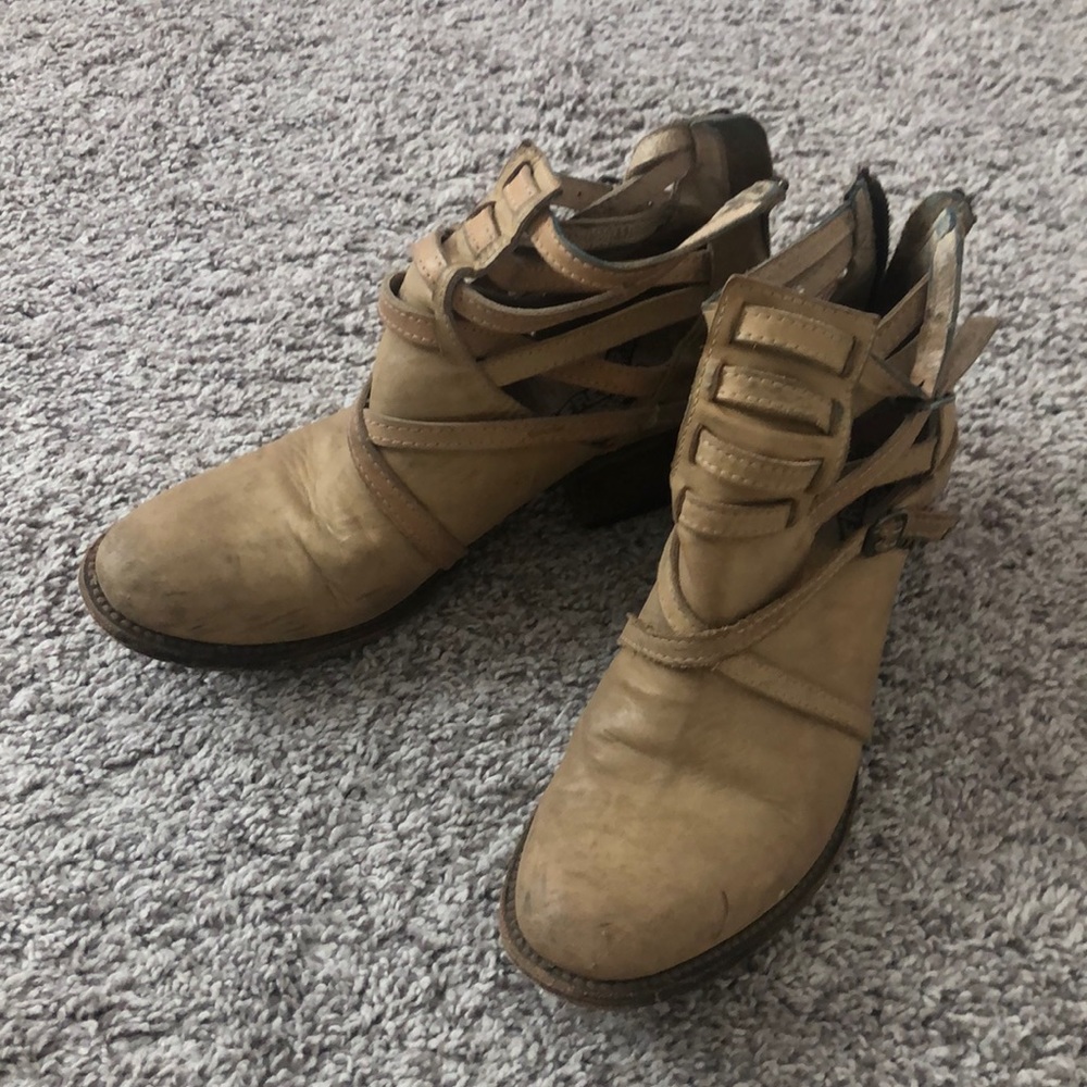 Freebird size 8